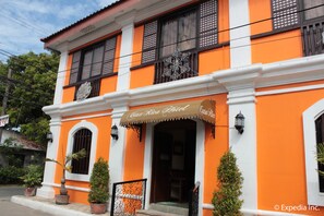 Front of property - Casa Rica Hotel (Vigan)