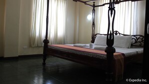 Family Room, 1 King Bed - Casa Rica Hotel (Vigan)