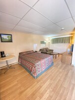 Habitación Deluxe, 1 cama de matrimonio, no fumadores | Colchones con acolchado adicional y escritorio