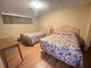 Deluxe Studio Suite, 2 Beds - Kitchen | Pillowtop beds, desk, laptop workspace, free WiFi - Shannon Motel (Fort Nelson)