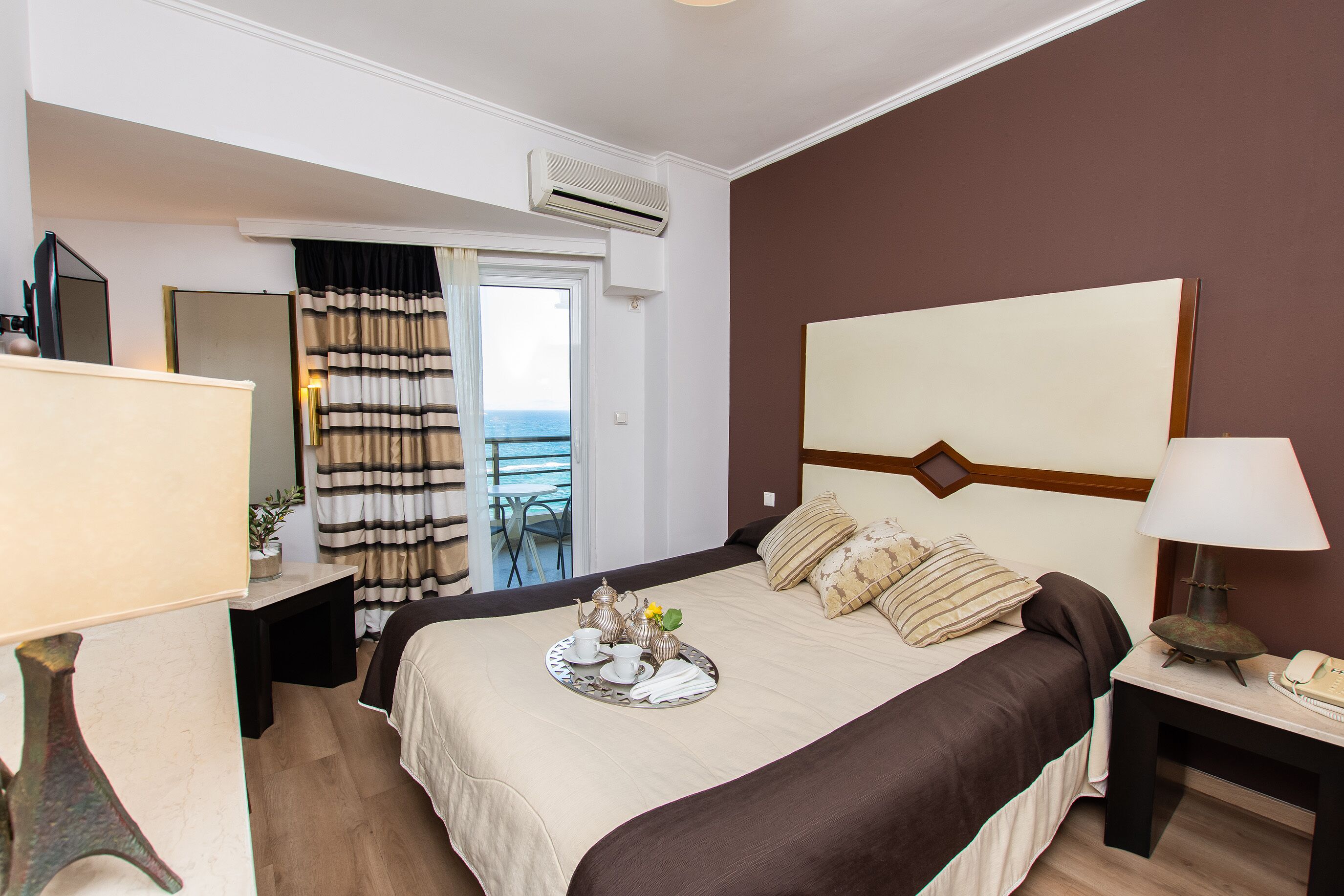 single room, partial sea view | view from room