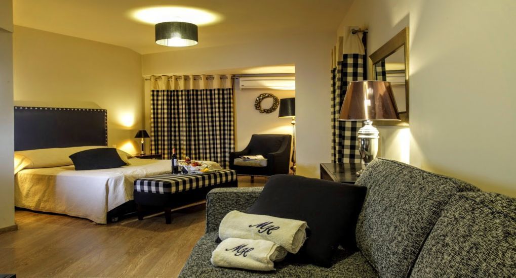 1 bedroom, in-room safe, desk, blackout curtains