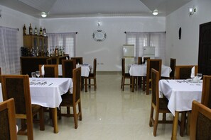 Dining - Big Apple D.E Hotel (Janman)