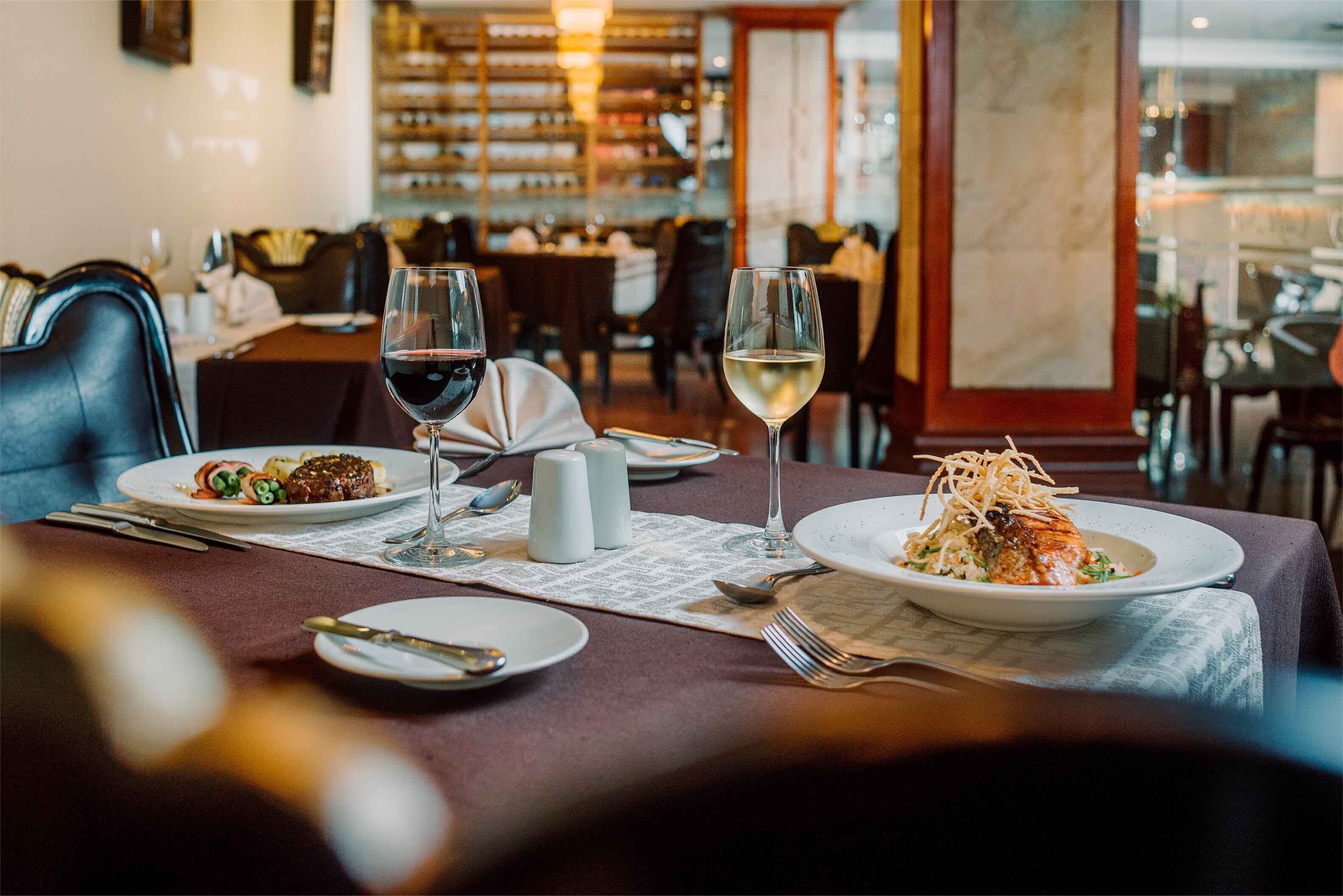 breakfast, lunch, dinner served; peruvian cuisine