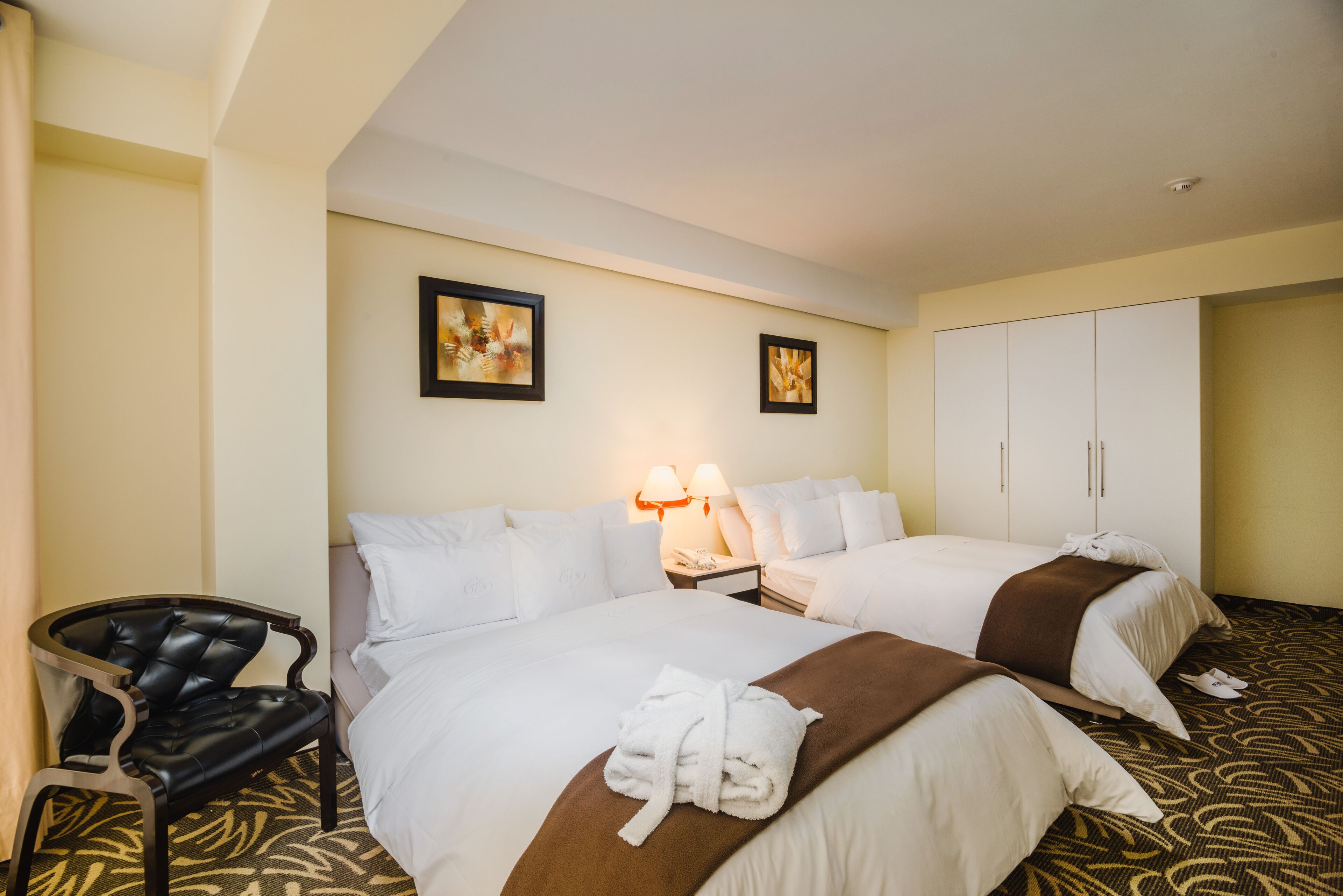 Photo - Hotel Nobility