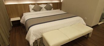 Hotel 61