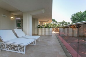 Premium bedding, down duvets, minibar, in-room safe - Paradiso Hotel Bovelacci (Cervia)