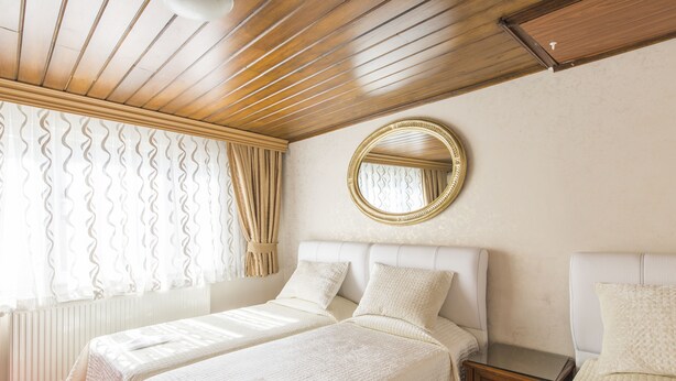 Unclassified image, 1 of 28, button - Efendi Apartment (Istanbul)