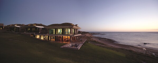 Exterior detail - Playa Vik Jose Ignacio (José Ignacio)