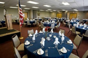 Banquet hall - Soaring Eagle Lodge (Snowshoe)