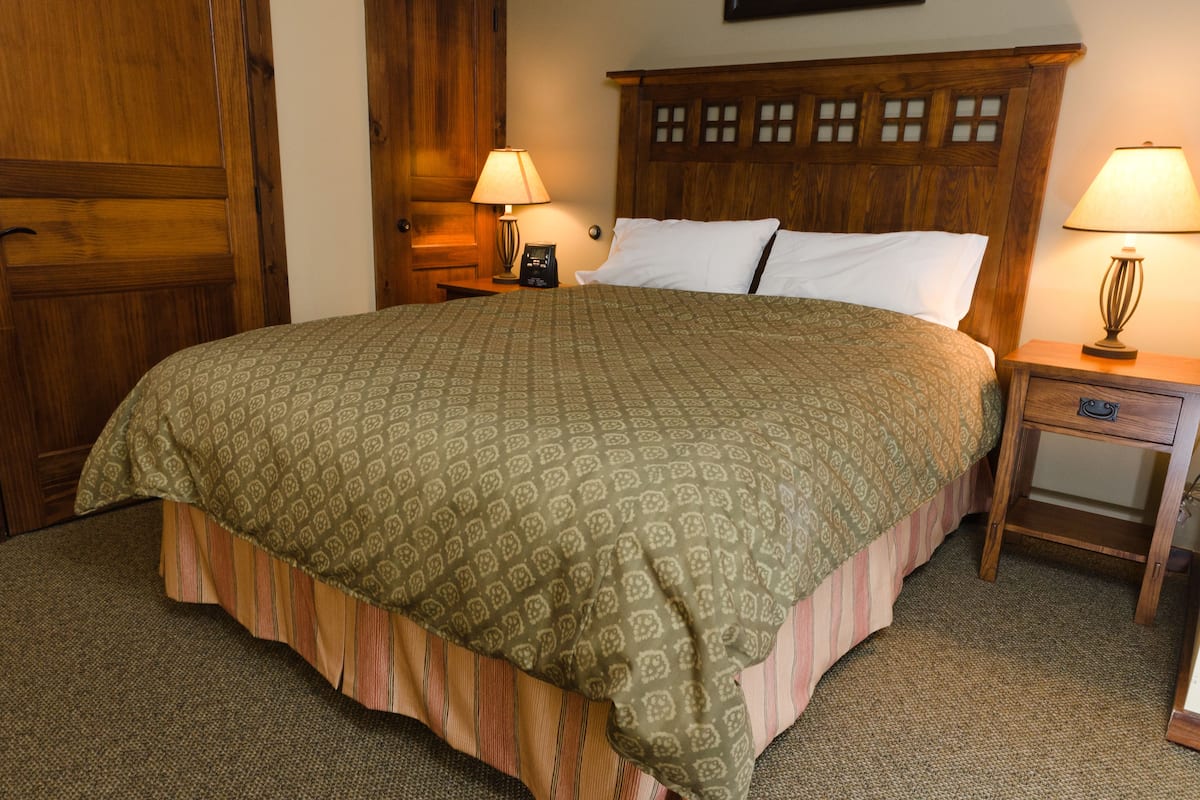 studio deluxe | iron/ironing board, free wifi