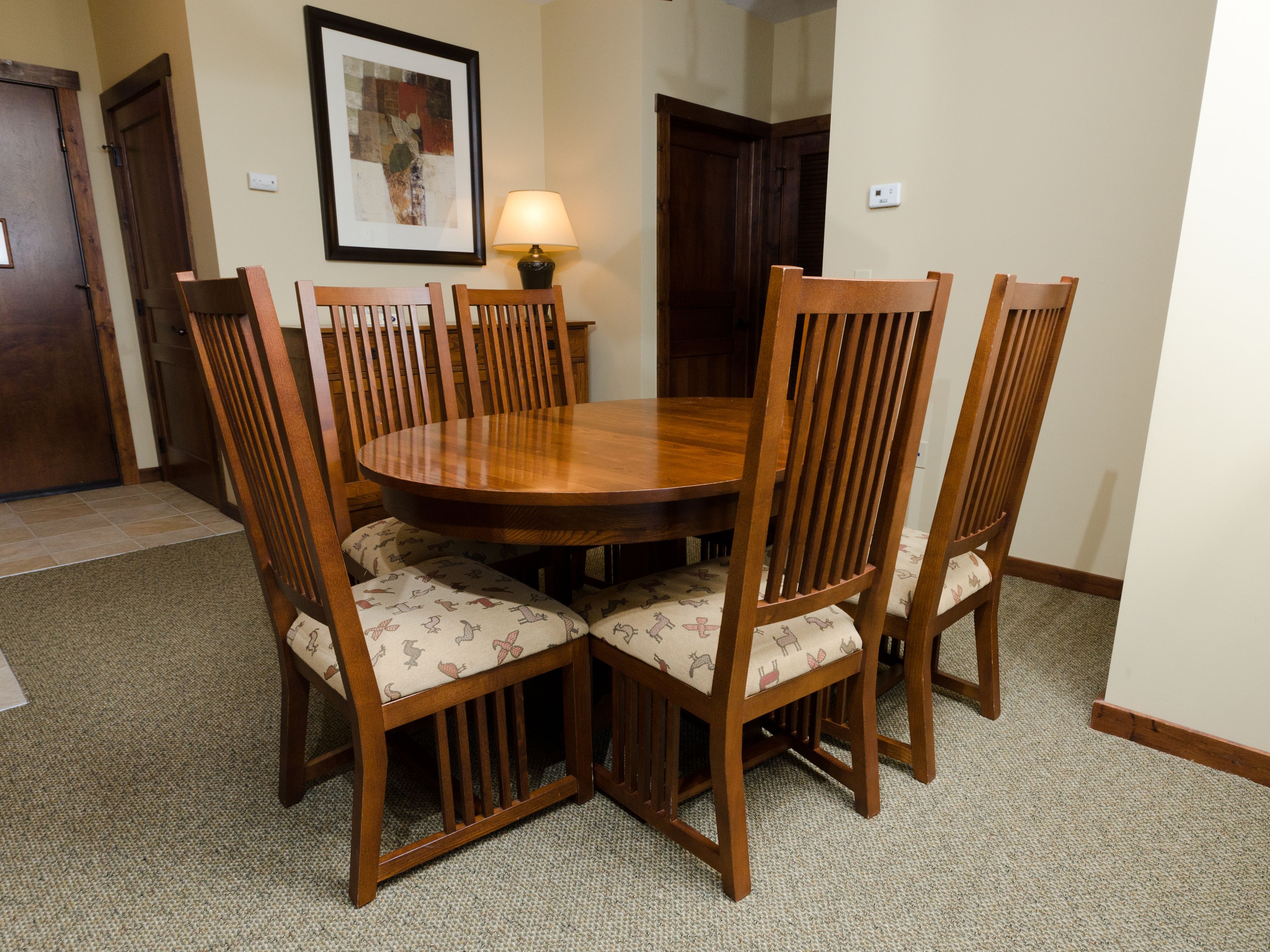 two bedroom condo deluxe | in-room dining