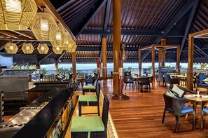 Bar (on property) - Welcomhotel by ITC Hotels, Bay Island, Port Blair (Port Blair)