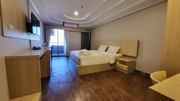 Grand Deluxe | Minibar, brankas, dan didekorasi berbeda-beda