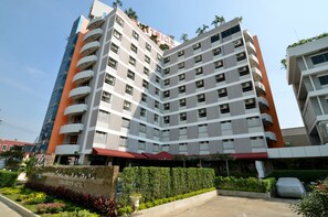 Exterior - Tara Garden (Bangkok)