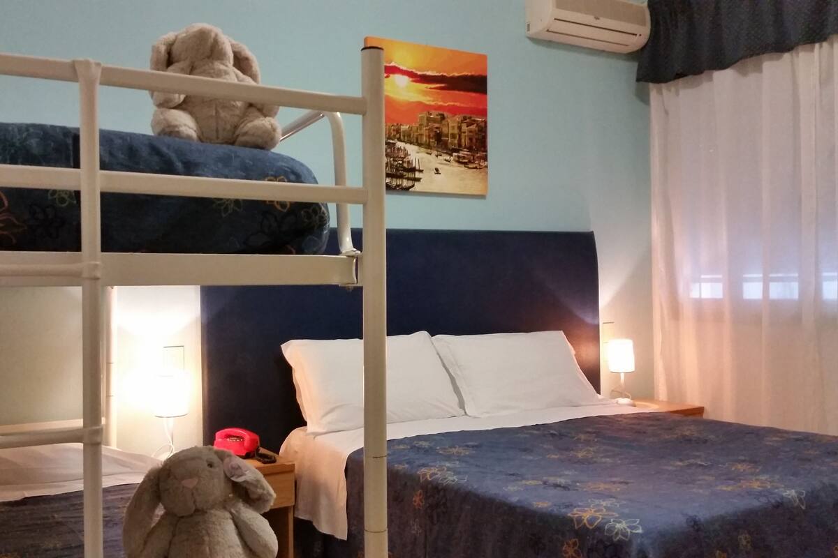 In-room safe, desk, cribs (surcharge), WiFi (free)