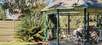 The Aston Motel - Tamworth