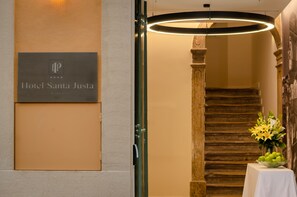 Entrée de l’hébergement