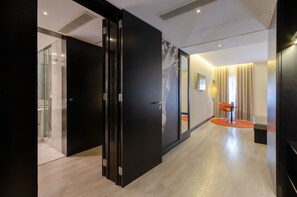 ห้องแฟมิลี่ | เครื่องนอนระดับพรีเมียม, ผ้านวมขนเป็ด, มินิบาร์, ตู้นิรภัยในห้องพัก