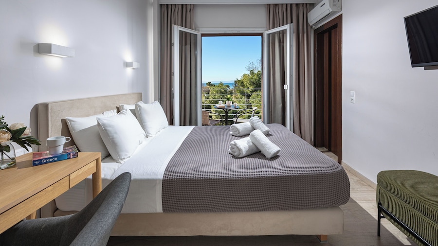 Minavra Hotel
