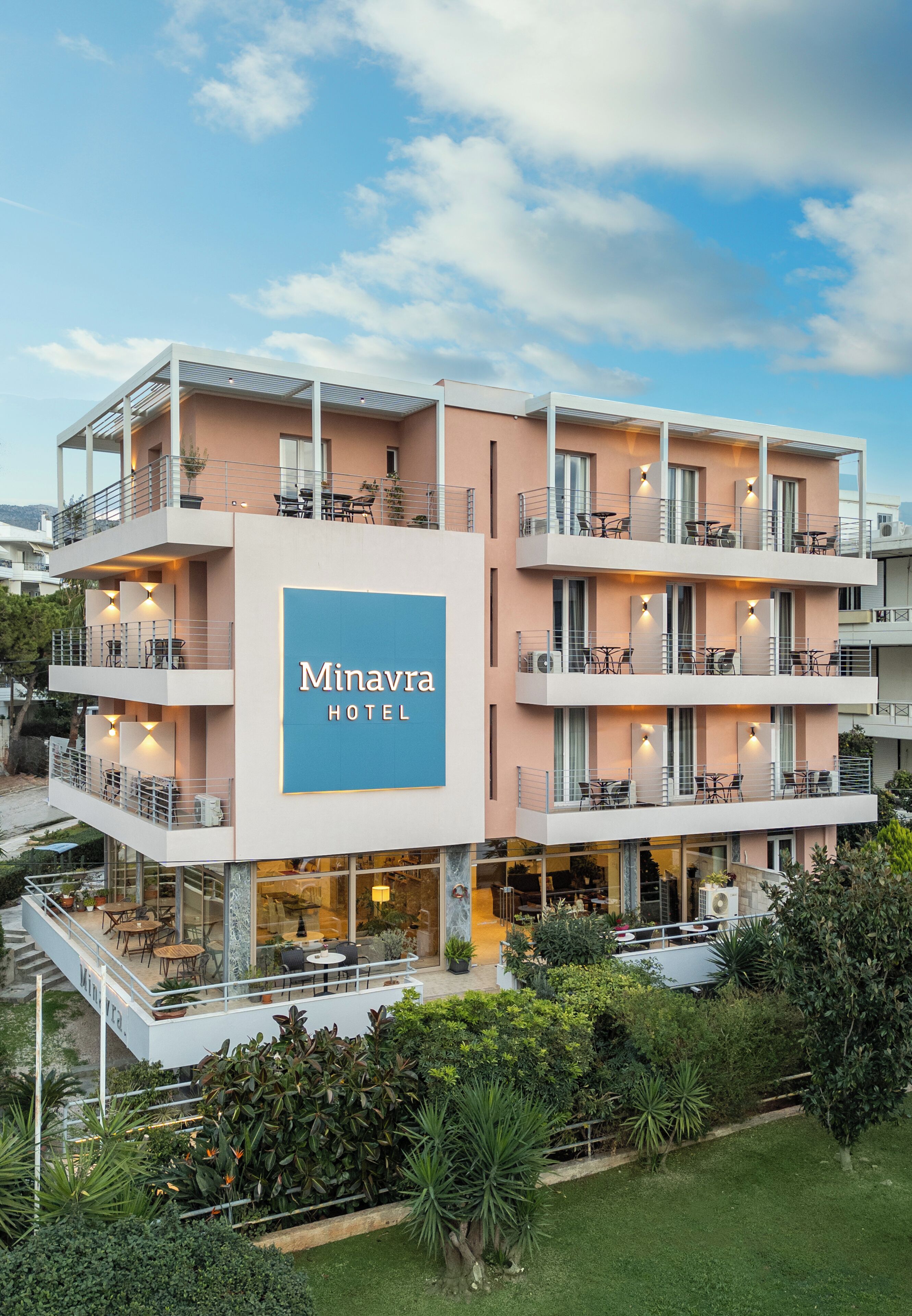 Photo - Minavra Hotel