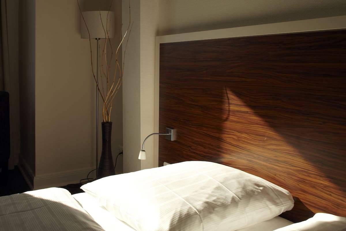 1 bedroom, in-room safe, desk, iron/ironing board