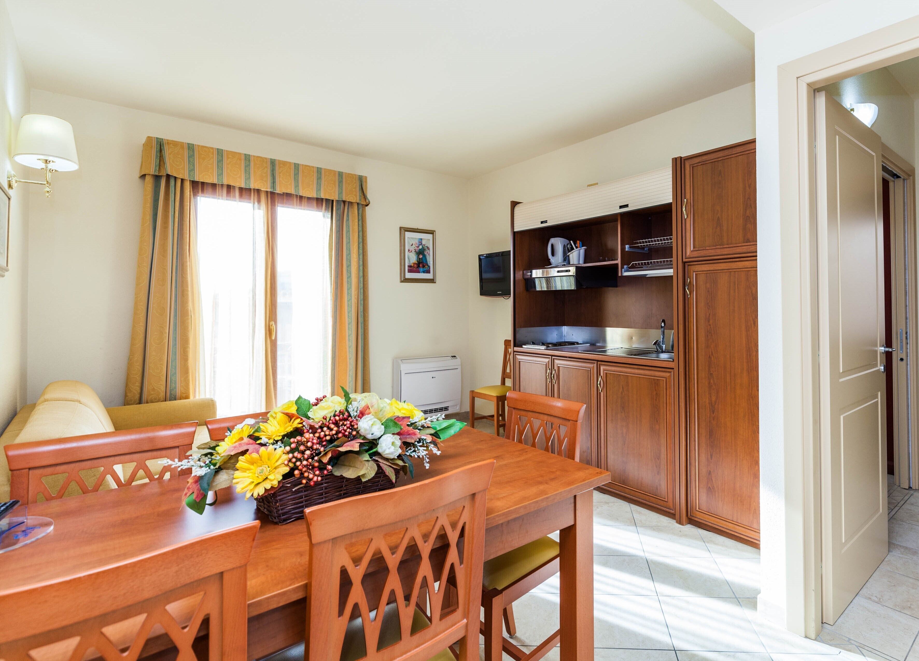 deluxe room | private kitchen