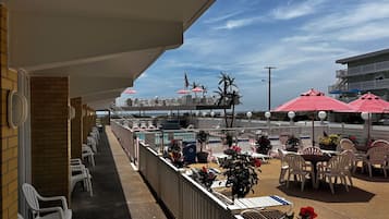 Suite Familiale, 1 chambre, coin cuisine, vue partielle sur l'ocĂ©an | Vue sur la plage/lâocĂ©an
