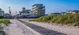 Paradise Oceanfront Resort