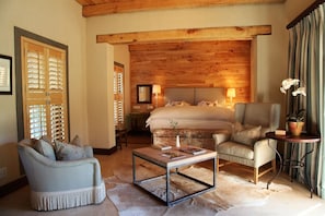Junior Suite (9)