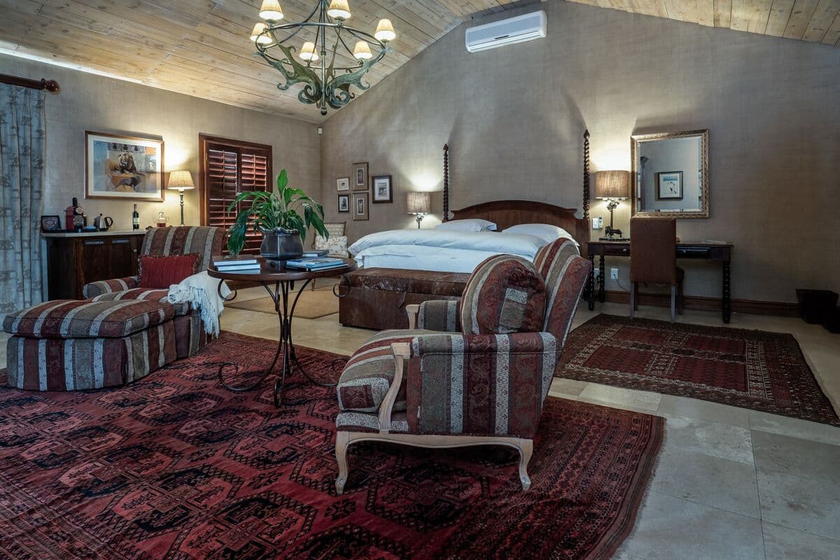 Luxury Suite (2)