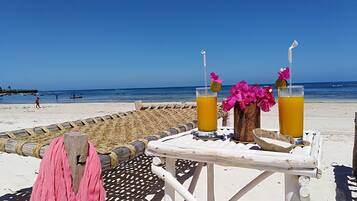 Private beach nearby, white sand, free beach shuttle, sun loungers