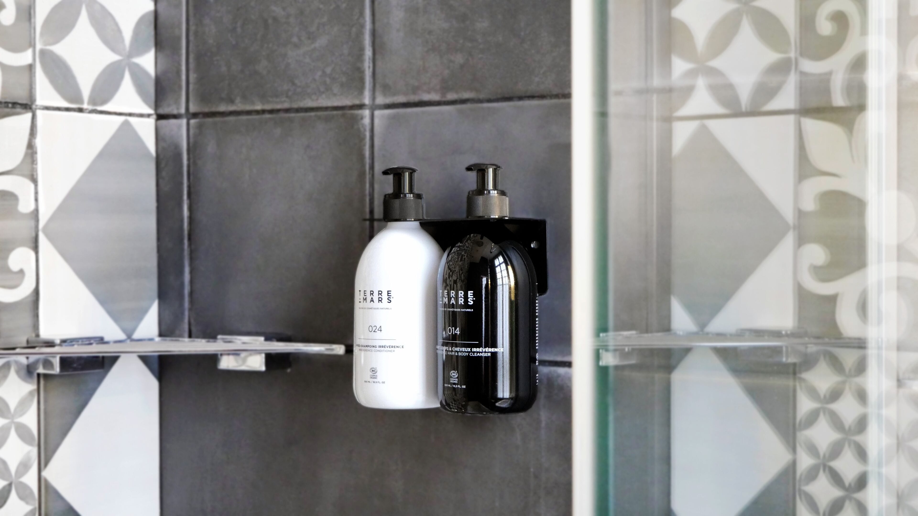 club double room | bathroom | eco-friendly toiletries, hair dryer, slippers, towels