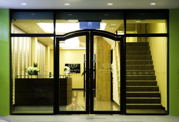 Property entrance - Garden Hotel Taichung (Taichung)