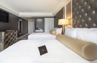 Ropa de cama de alta calidad, cubrecamas y colchones con pillow-top 