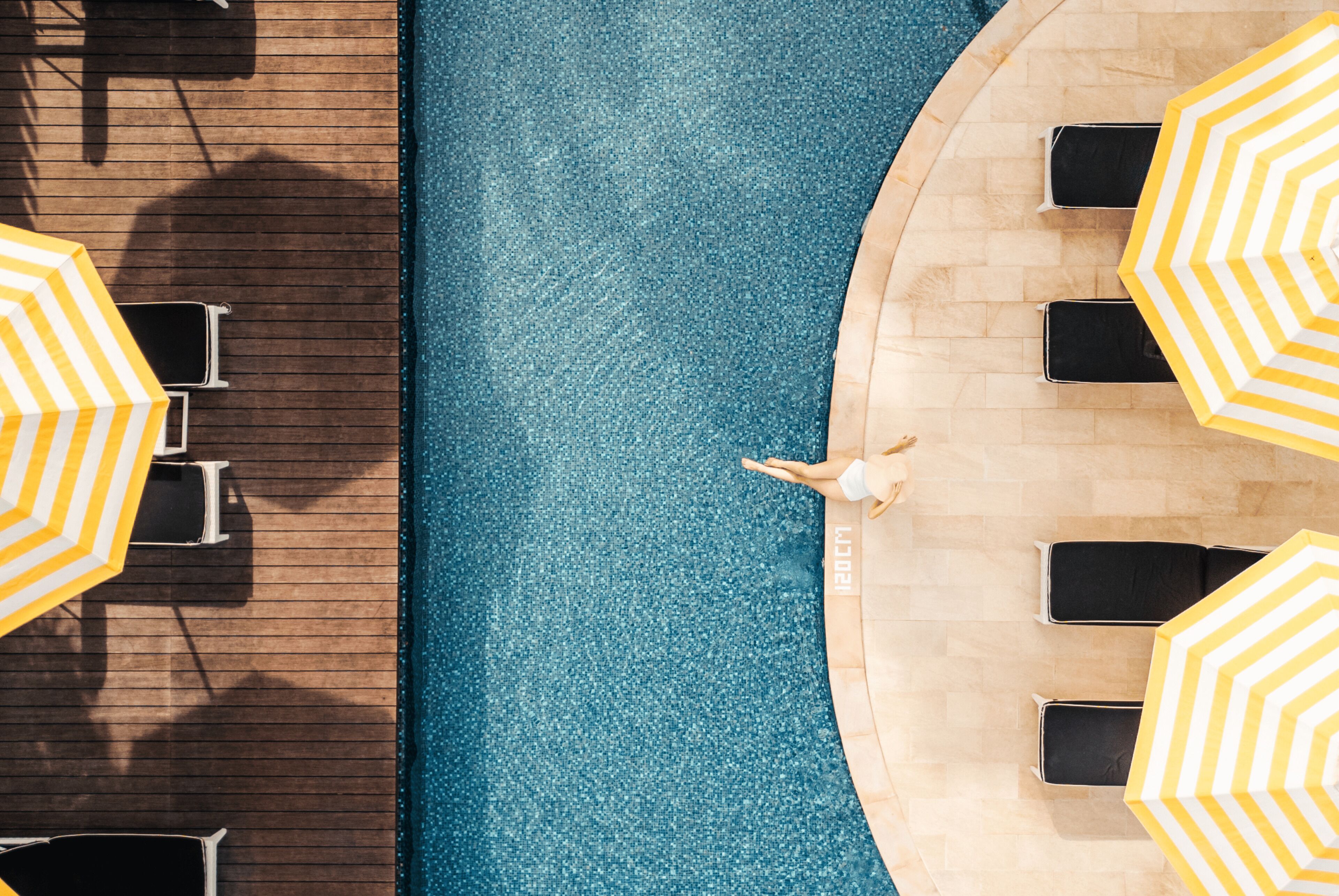 Outdoor pool, pool loungers