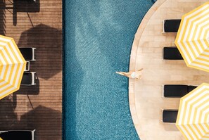 Outdoor pool, sun loungers