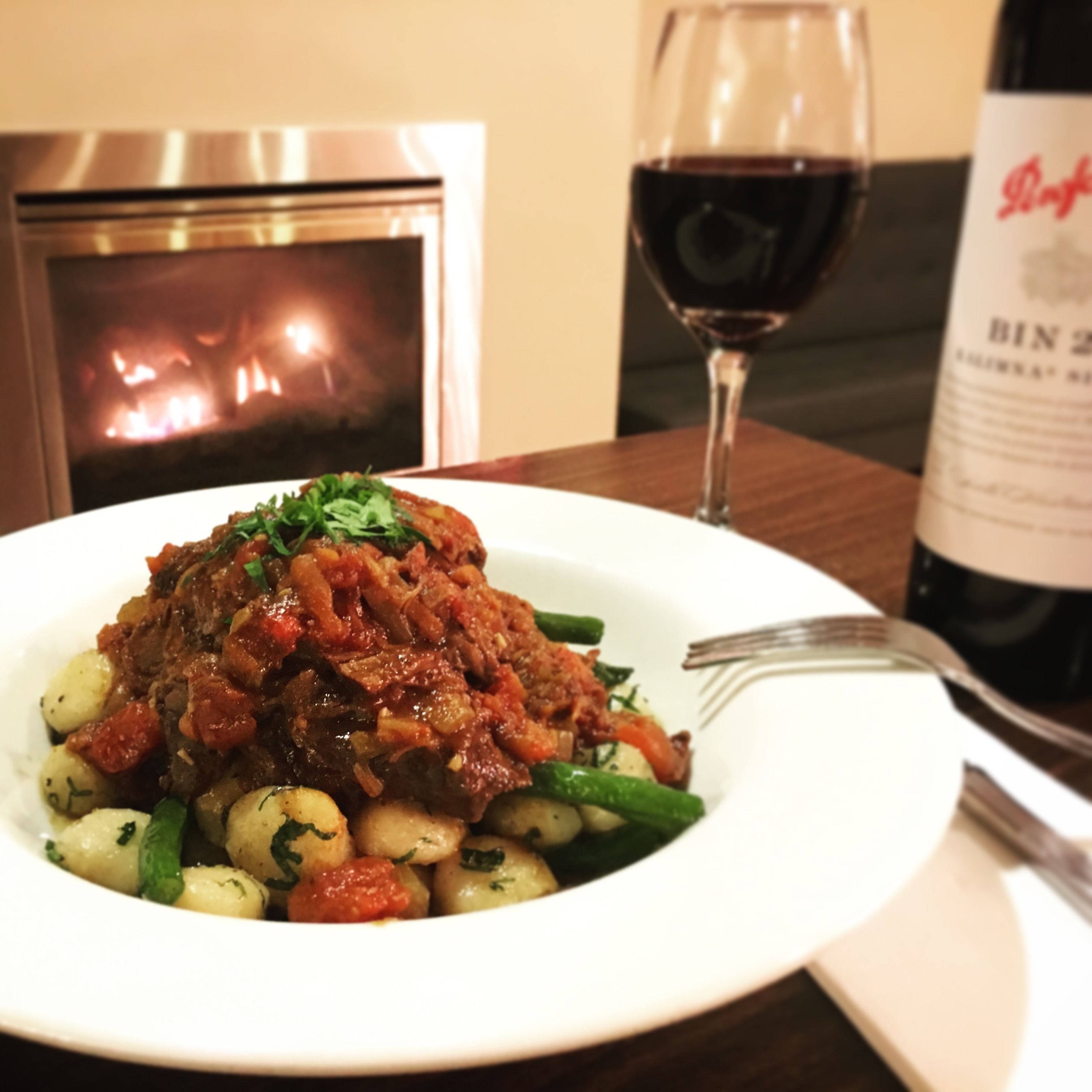 breakfast, lunch, dinner served; regional cuisine