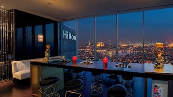 3 Bars/Lounges, Lobby-Lounge, Bar auf der Dachterrasse