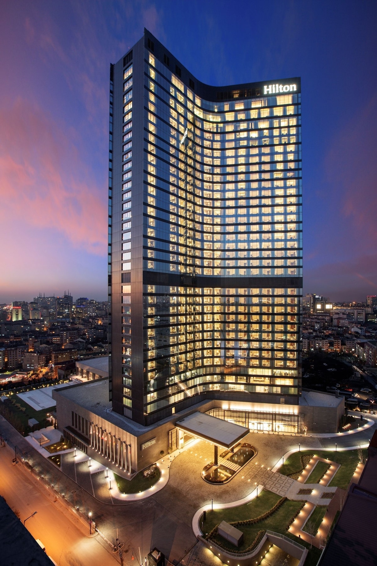 واجهة Hilton Istanbul Bomonti