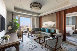 Premium bedding, minibar, in-room safe, desk - Shangri-La Qufu (Jining)