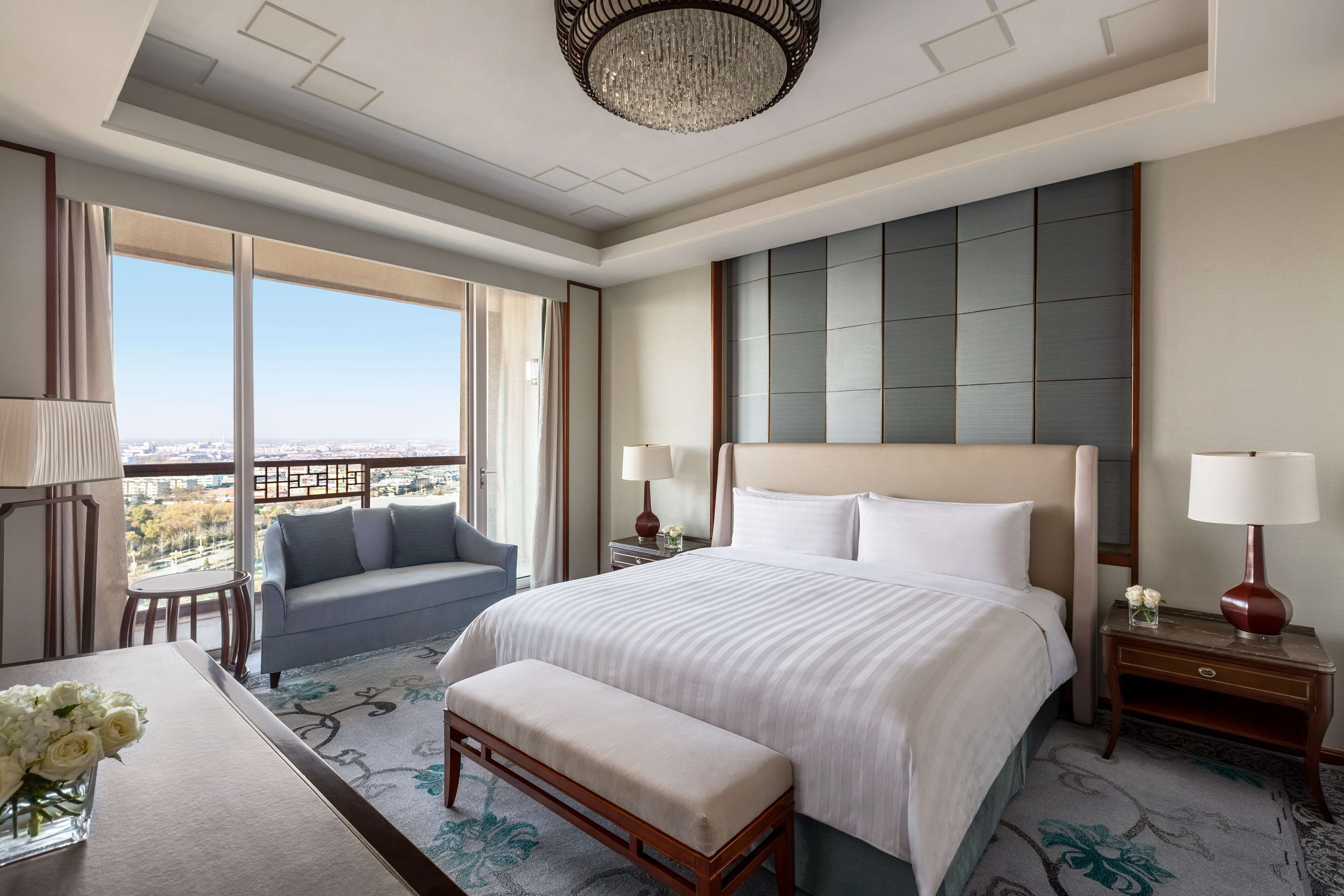 Premium bedding, minibar, in-room safe, desk