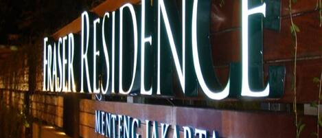 A sign for Fraser Residence in Menteng Jakarta.