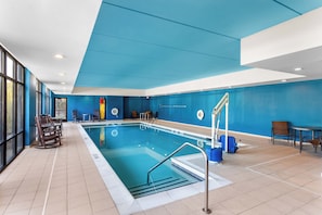 Indendørs pool