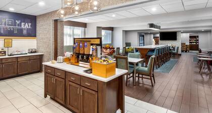 Hampton Inn Huntington University Area