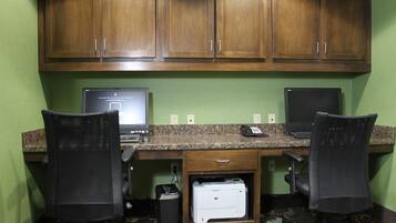 ๋น์ฆ๋์ค ์ผํฐ