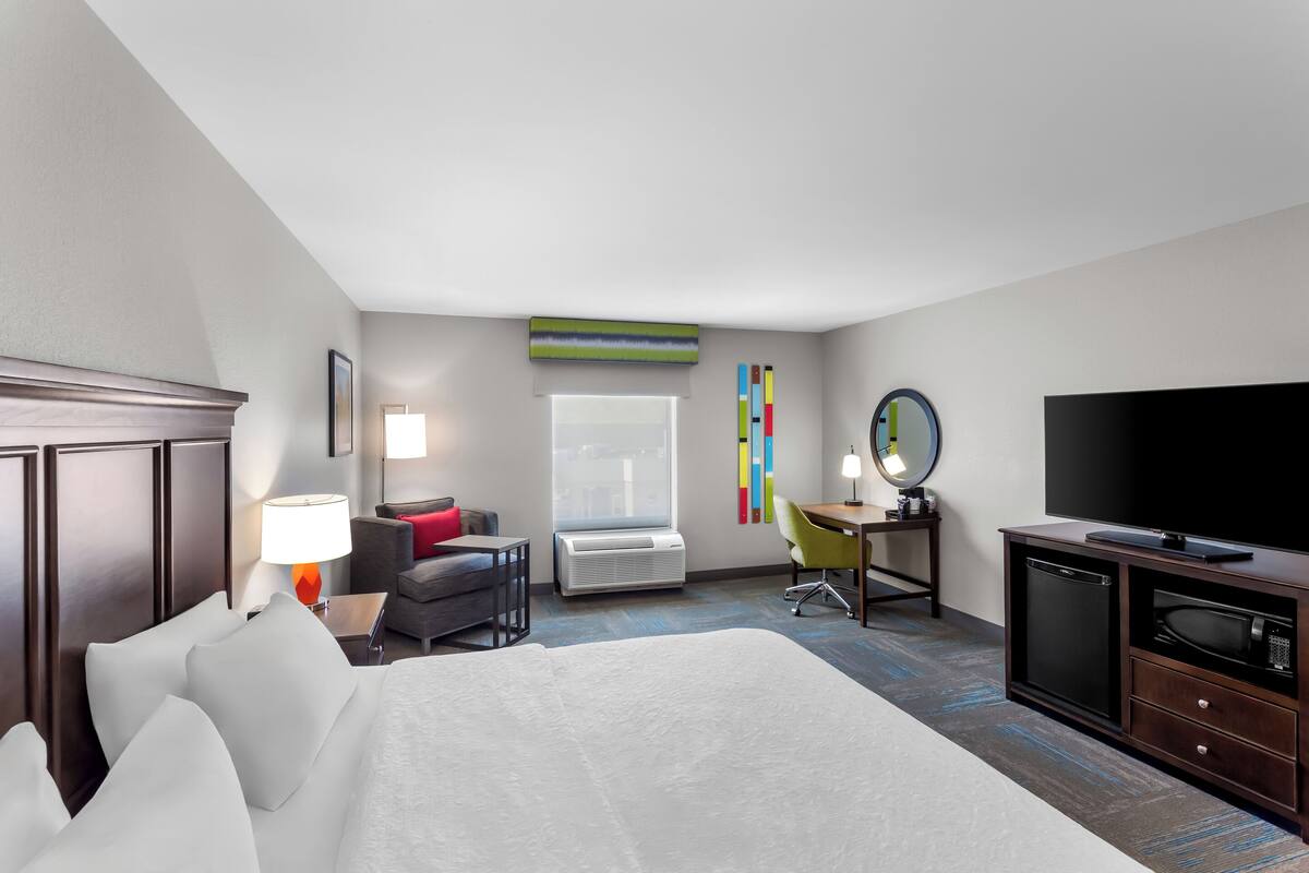 in-room safe, iron/ironing board, free cots/infant beds