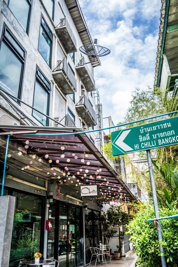 Exterior - The Chilli Bangkok (Bangkok)