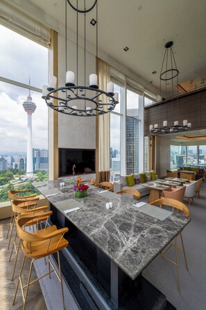 Breakfast served, American cuisine - Lanson Place Bukit Ceylon (Kuala Lumpur)