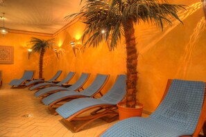 Sauna, bain à remous, hammam, soins corporels, soins d'hydrothérapie